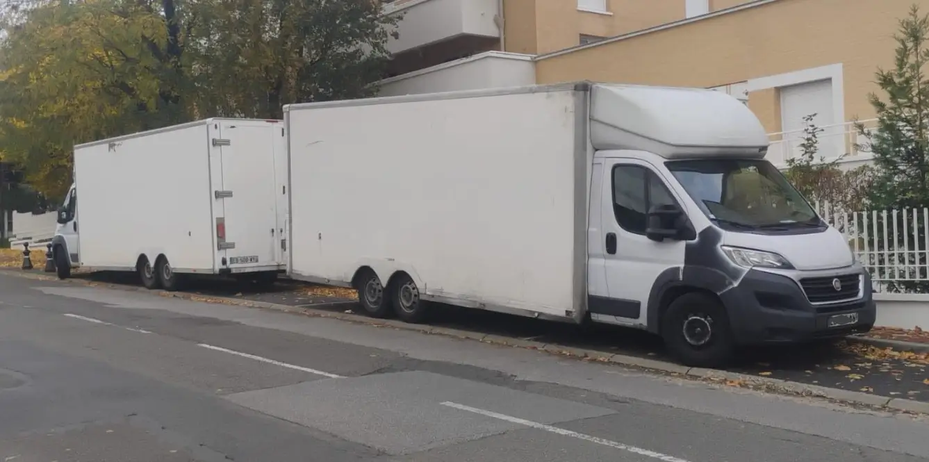 Camion de déménagement